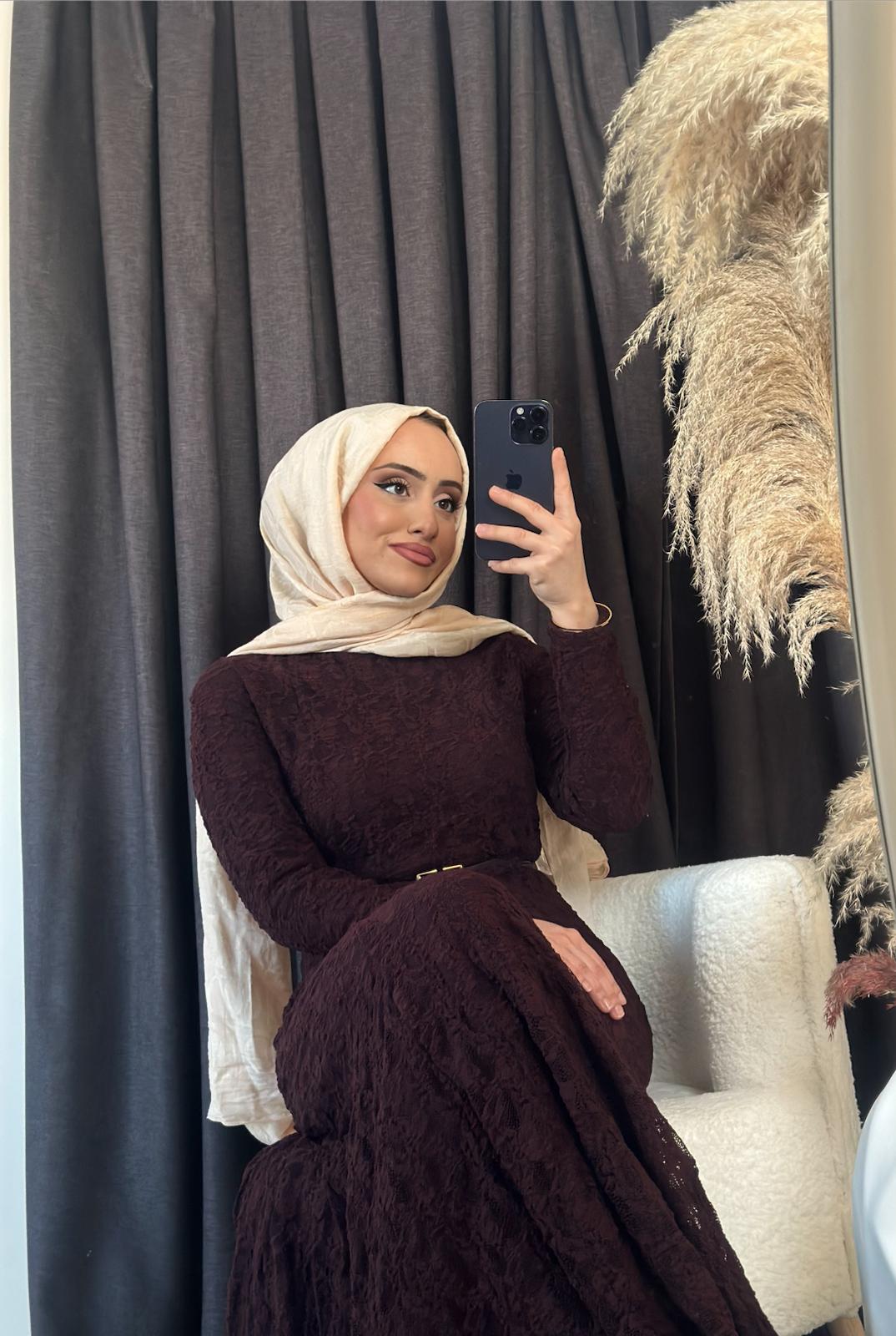 DANTEL MODEL ELBİSE